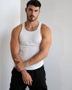 Arent We All Now In Lust With Michael Yerger Gay Body Blog Pics