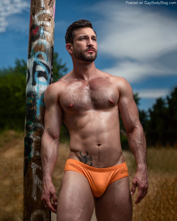 We All Wanted To See Some More Of Javi Fons And His Package Male