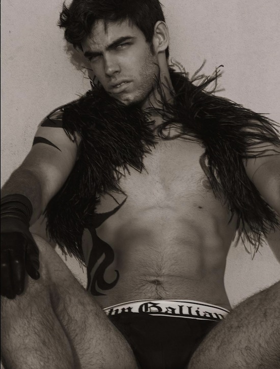 Sexy European Guys - At The Circus (9) Sexy European Guys - At The Circus (9)