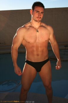 Sexy Speedos - Jesse At Cam With Him (1)