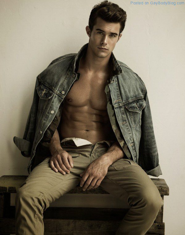 Insanely Handsome Alex Prange (2)