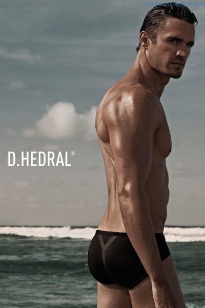 Former Rugby Hottie Thom Evans (5)