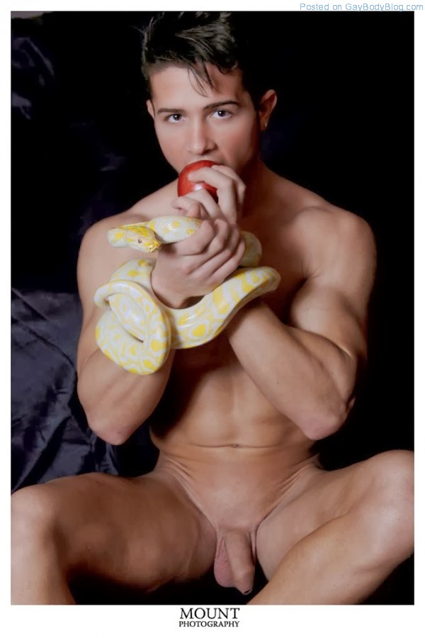 Slithering Sexiness With Anthony At Mount Photography (6)