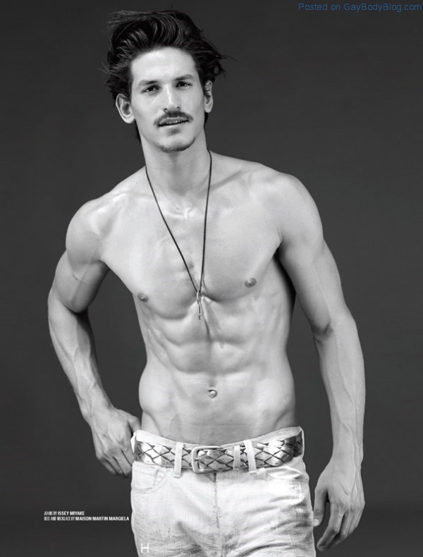 Unconventional Hotness With Jarrod Scott 1