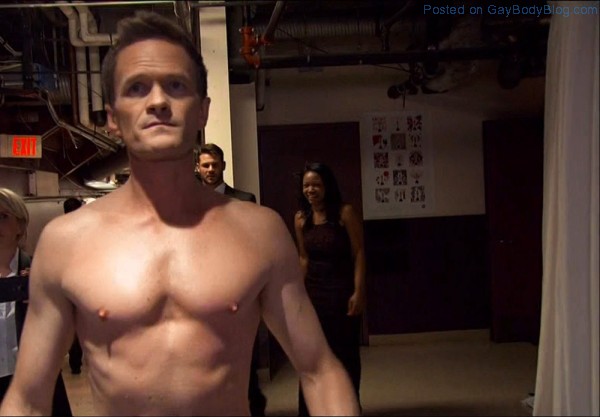 Neil Patrick Harris in Underwear at the 2015 Oscars