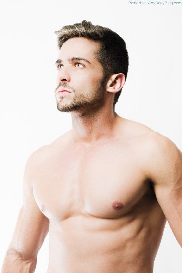 Handsome And Buff Vinicius Guervich 8