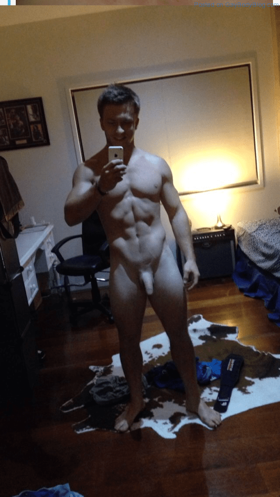 Random Hot Guys With Their Dicks Out 9