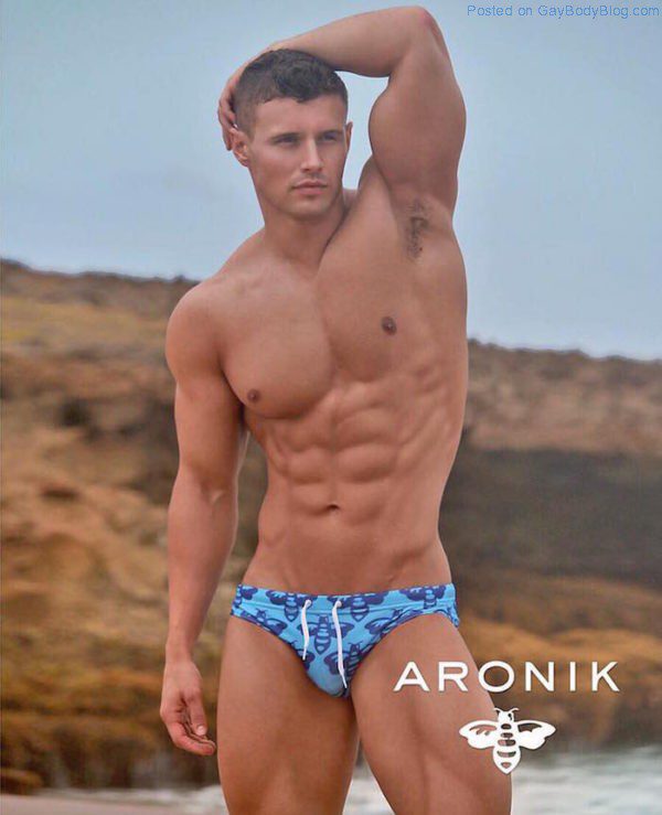 Aronik Knows How To Impress With Their Men 2