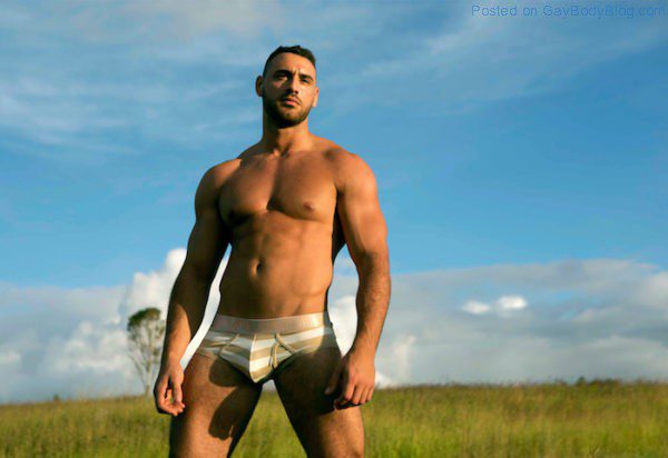 Big And Strong Muscle Hunk Daniel Kairouz Makes Me Horny 5