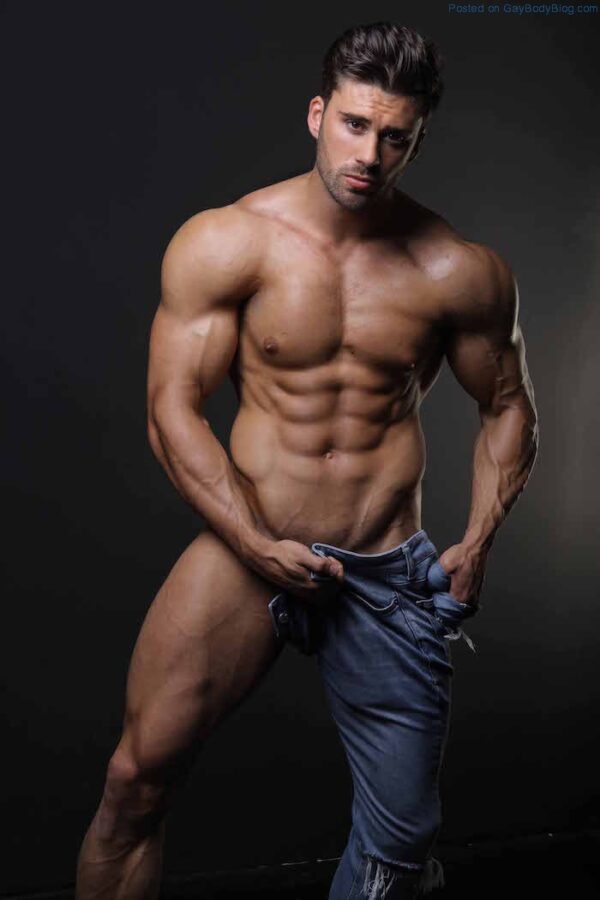 Incredible Hunk Liam Jolley Is Looking Fine In These Photos 1