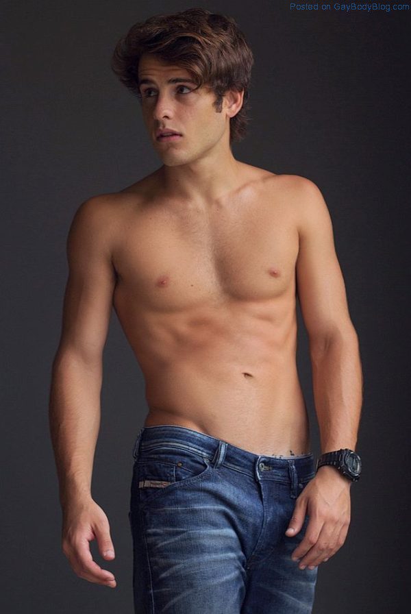 adorably-sexy-and-totally-hot-caio-brum-8