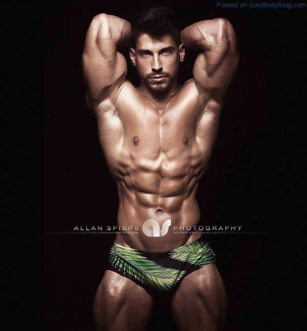 in-the-mood-for-some-powerful-muscle-hunks-4