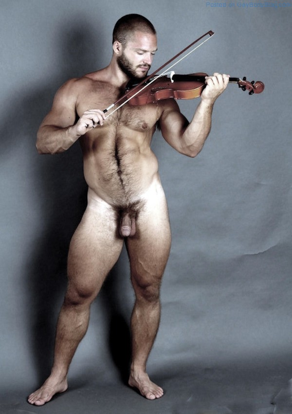 Hairy Hunk Saul Harris Makes My Knees Go Weak - Gay Body Blog - Pics of Mal...