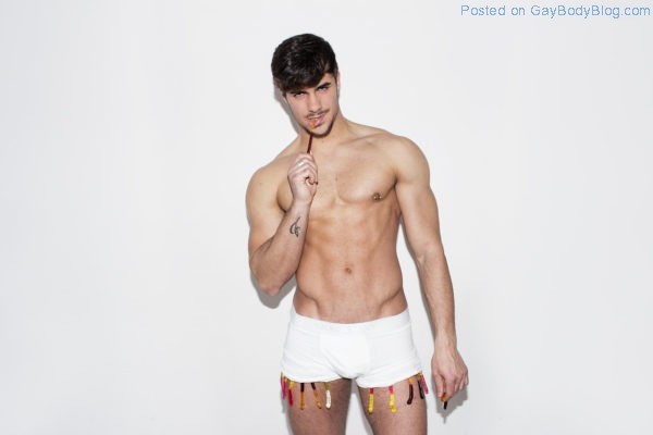 Matteo Maganzani in underwear