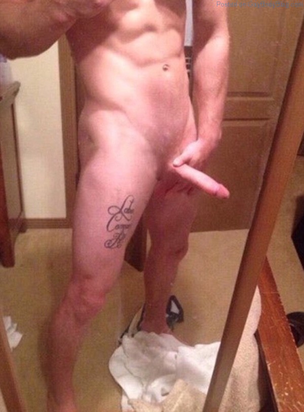 Male Model Dustin Mcneer Naked, Hard & Jerking! 