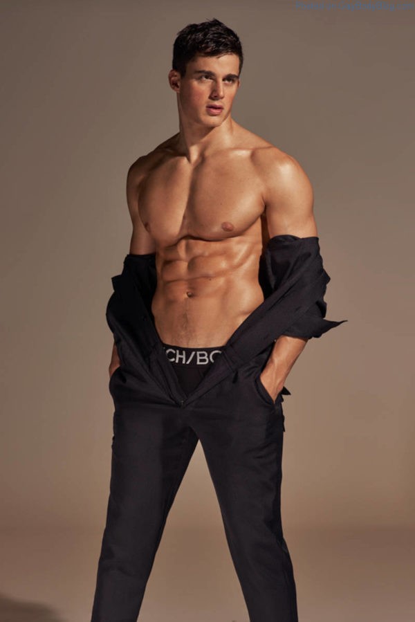 Pietro Boselli abs