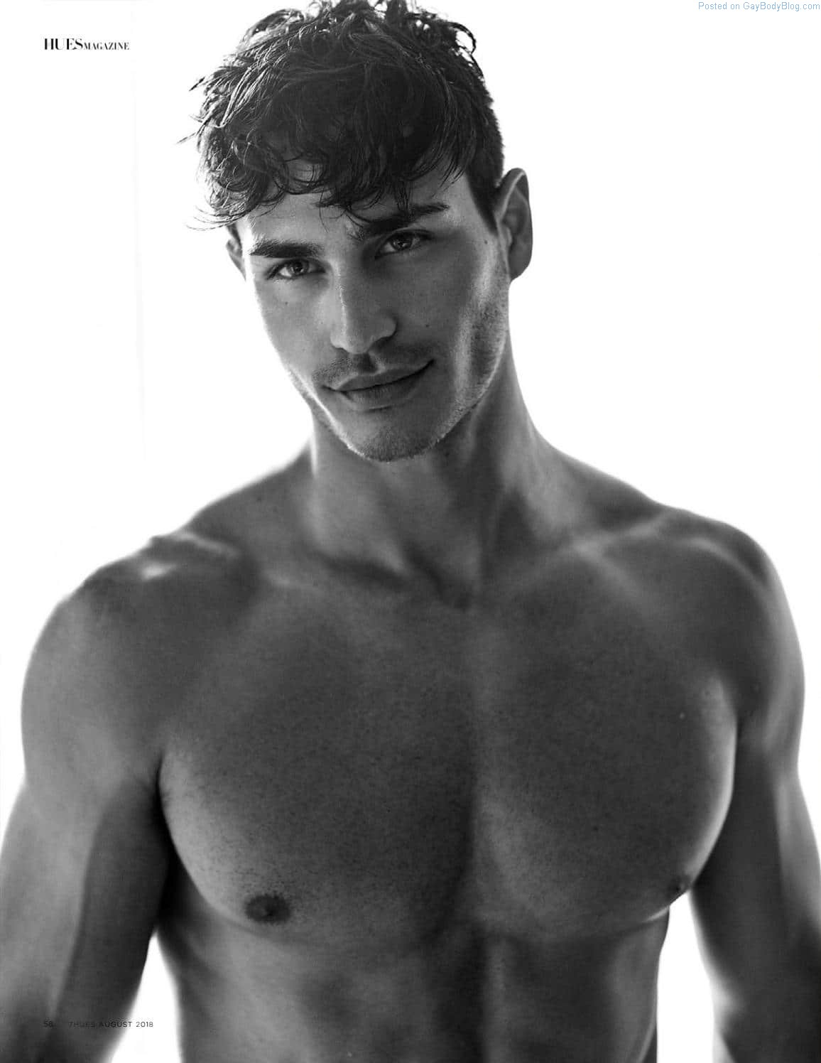 Male Model Alec Bitar Knows How To Tease With Those Sultry Looks Gay Body Blog Pics Of Male
