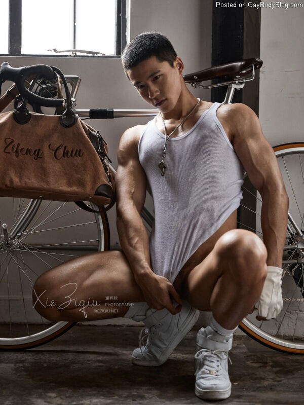 Wouldnt You Work Out With Bulging Asian Jock Model Pepper Gay Body