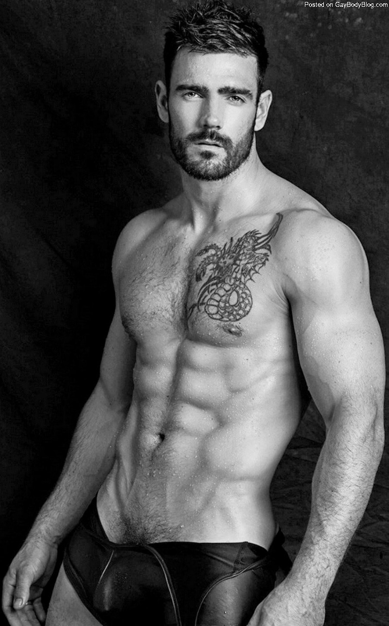 How Is This The First Post Starring Hunk Jess Vill Nude Male Models