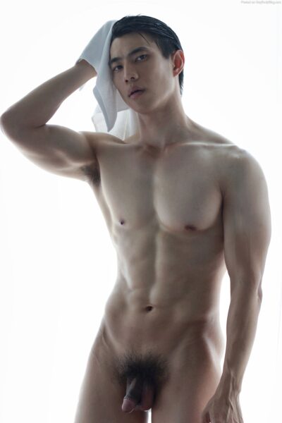 Naked Asian Male Model