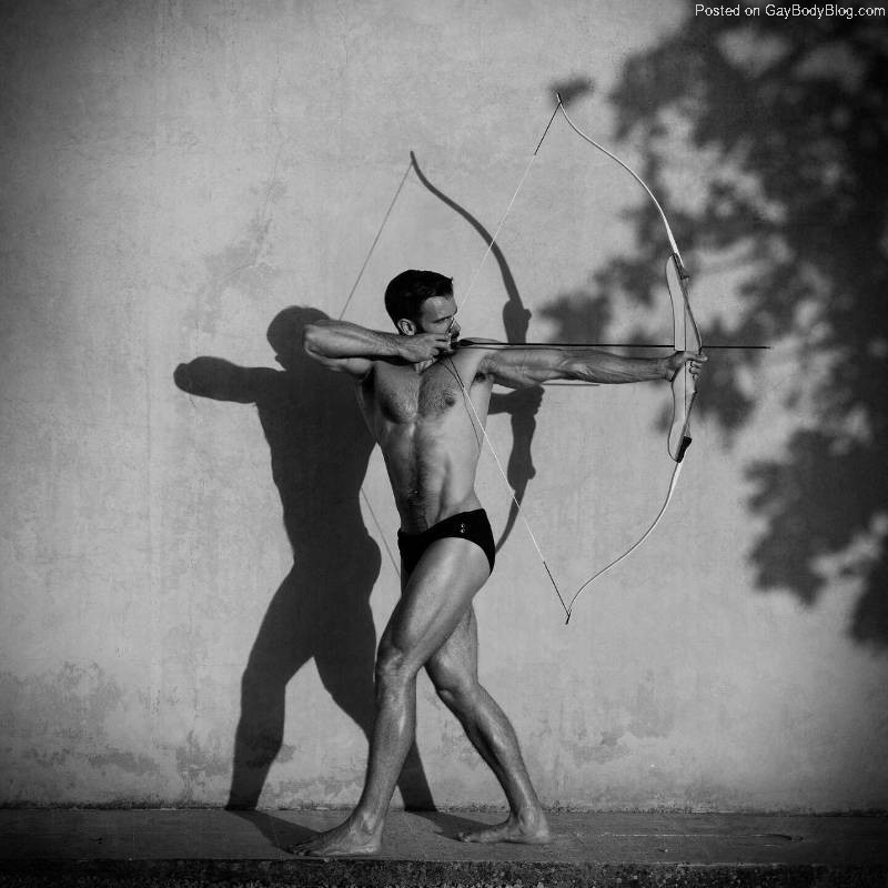 Handsome-And-Hairy-Hunk-Model-Killian-Be