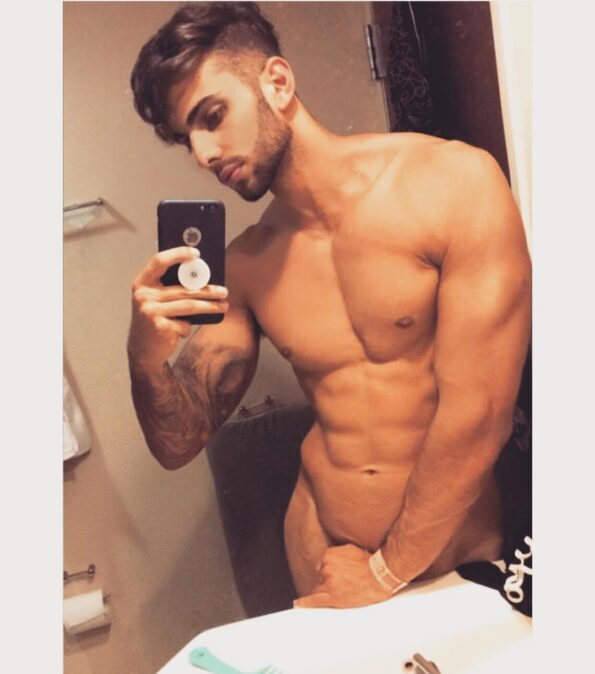 I Know You Want To See Facundo Antunes Naked