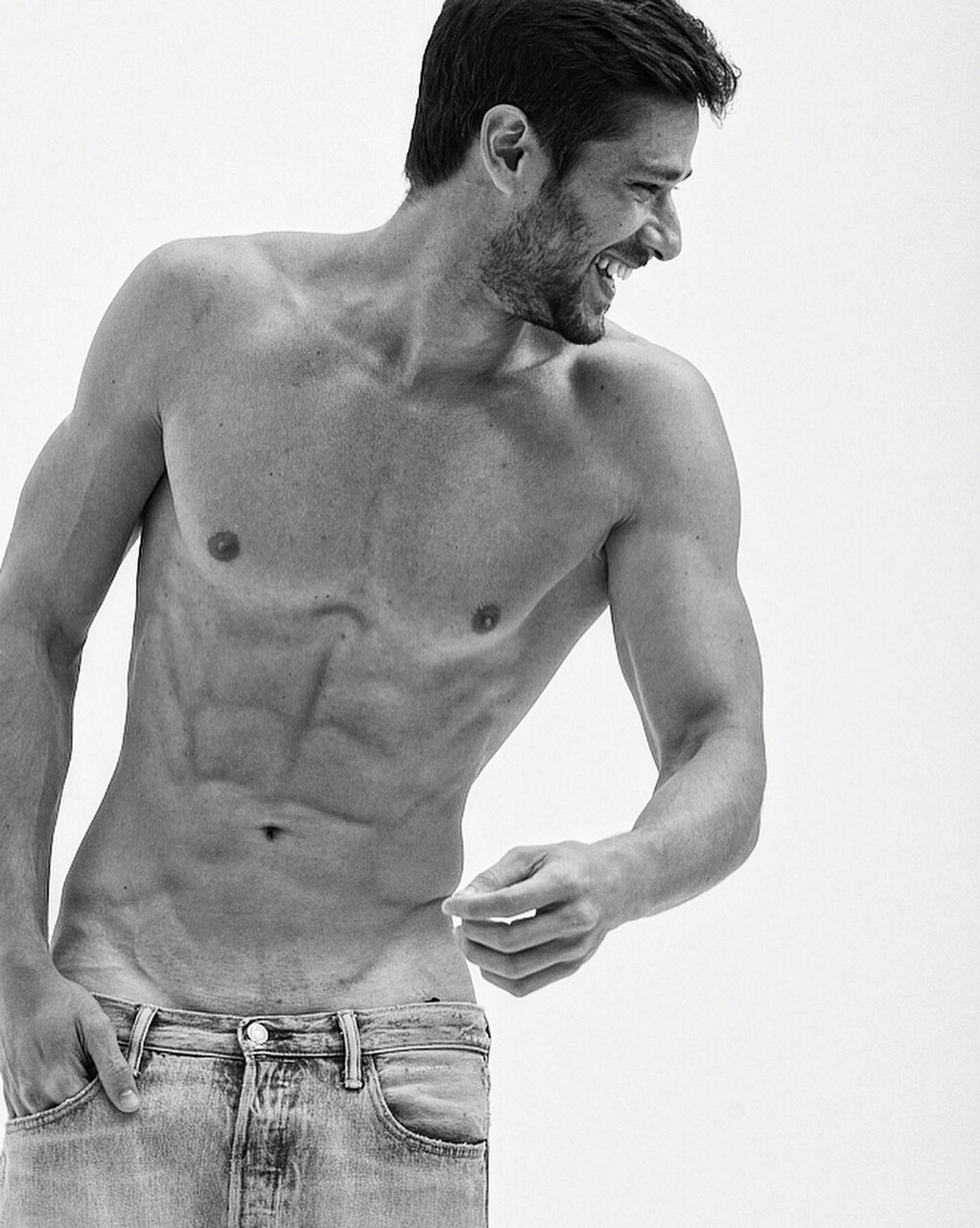 Sexy Model Felipe Martins shirtless in jeans