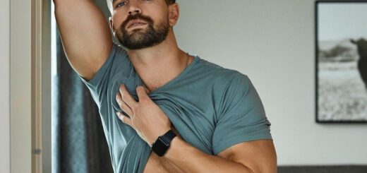 Arizona Hunk Cole Forsgren 1