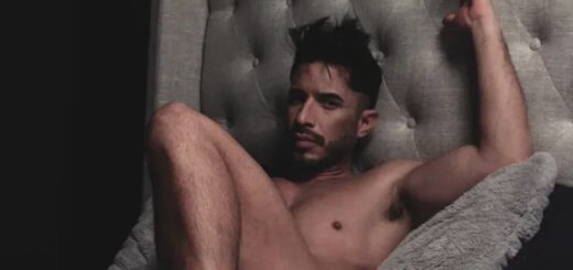Eksor Ortiz naked and jacking off 2