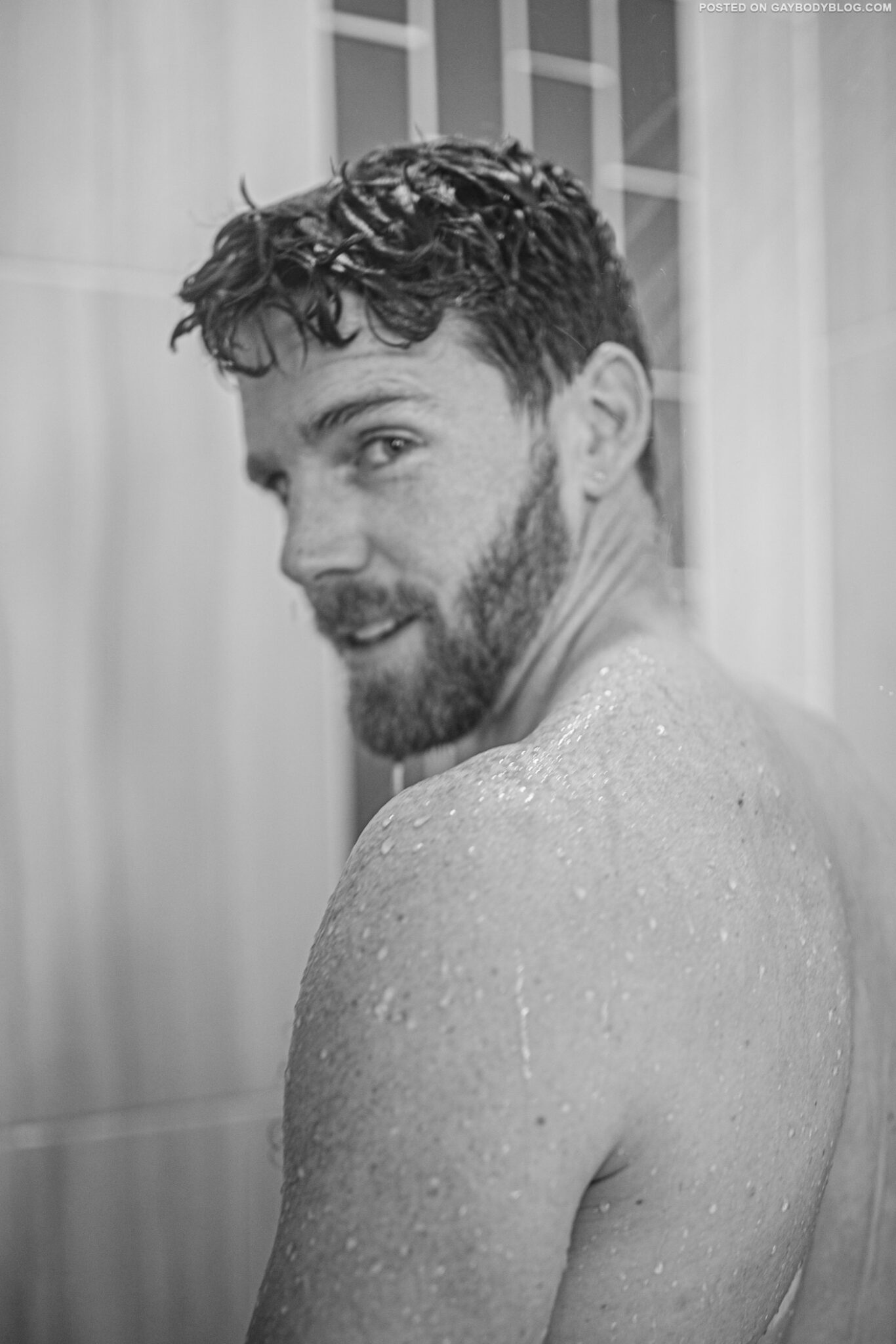 Handsome Dan Barker Naked 3