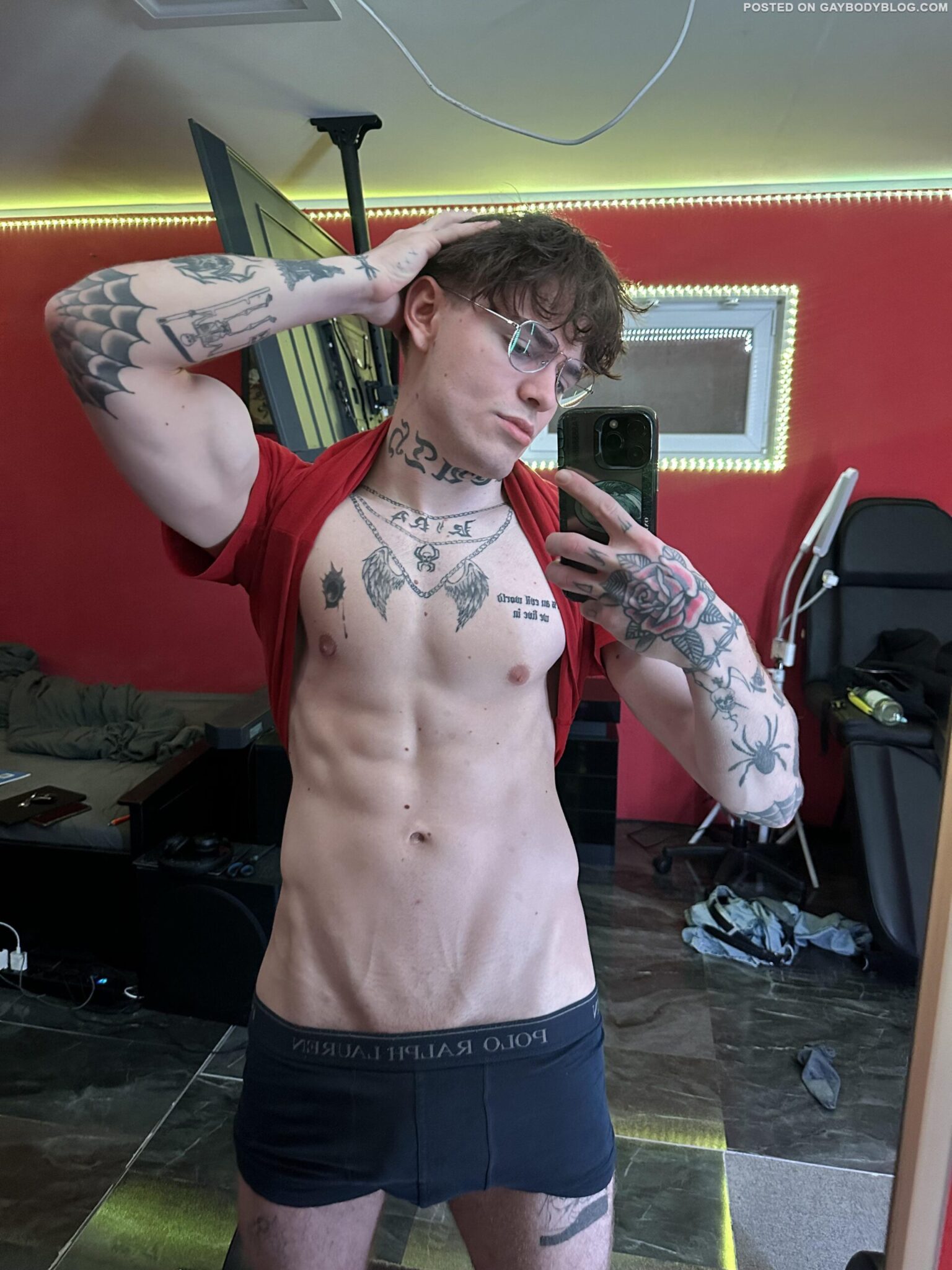 gaybody reddit pics 3 scaled