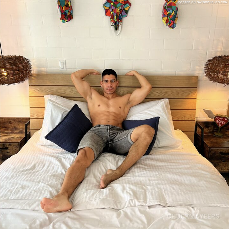 Live Cam Hunk Chuck Myeers 1
