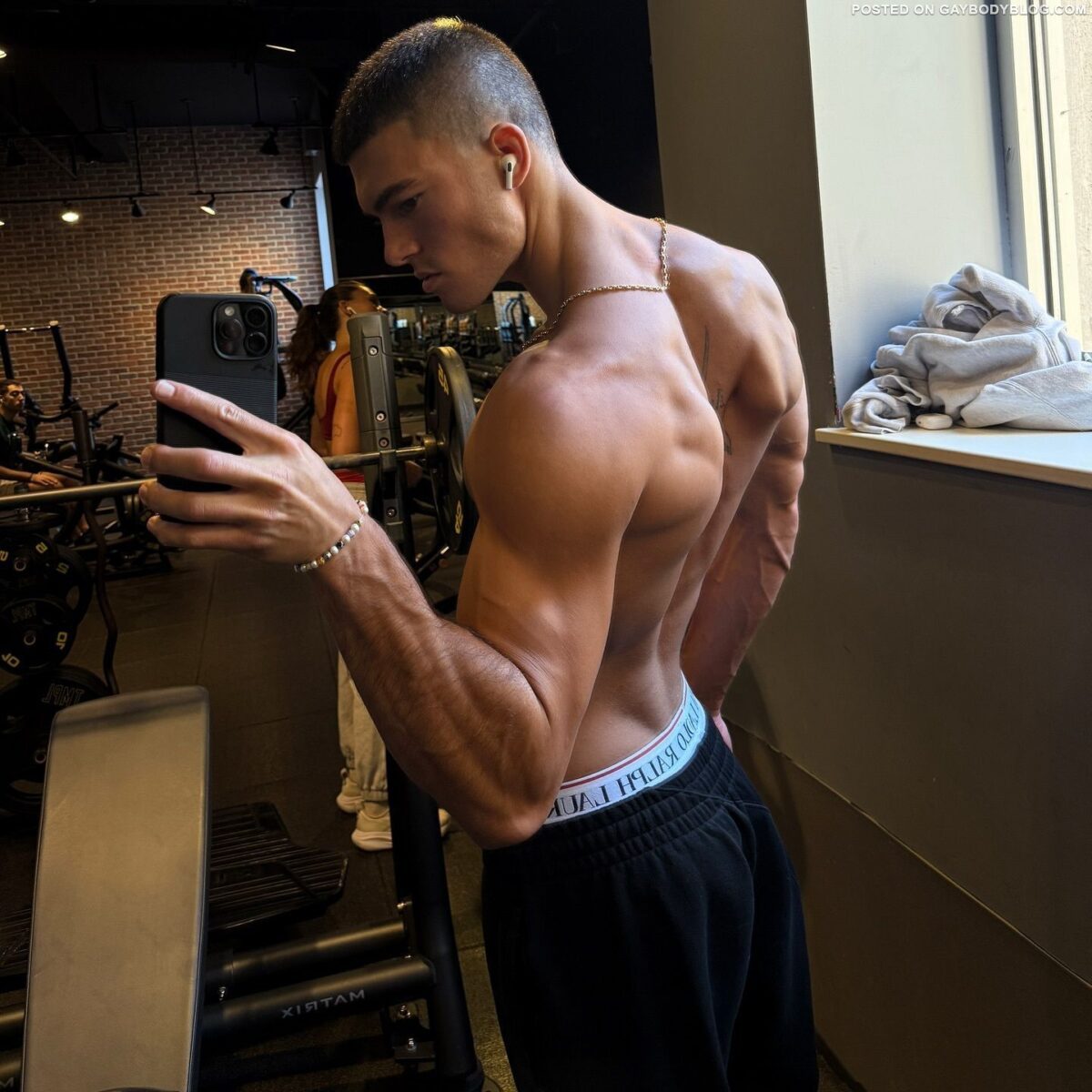 Male Model (3)