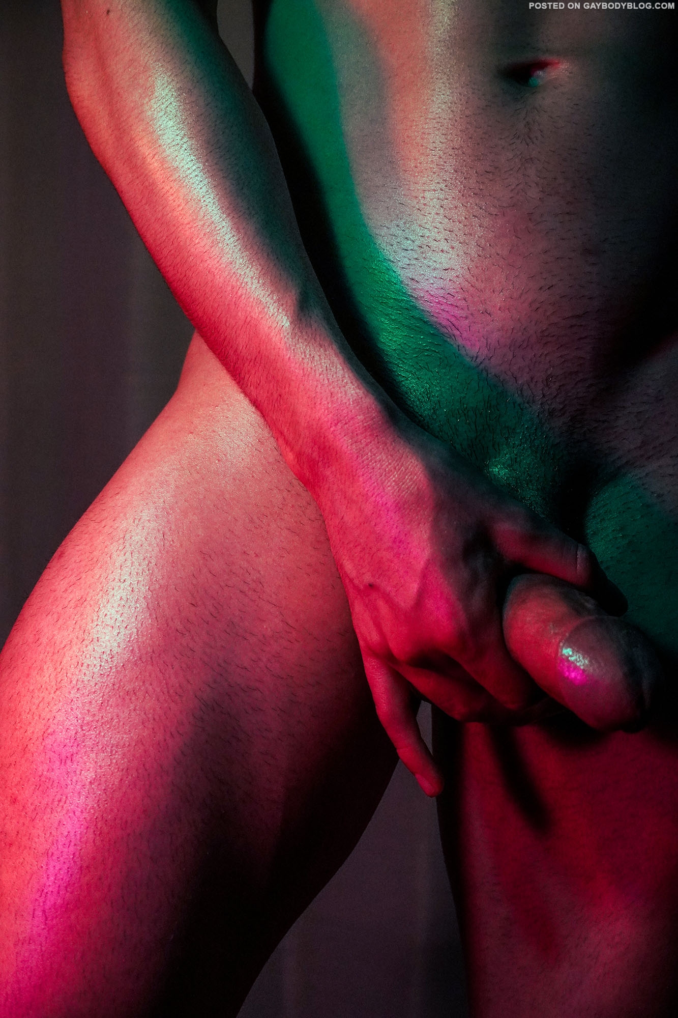 Oily Cock Rubbing With Anonymous Troy 5