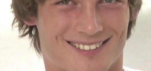 belami jerry hall 0011