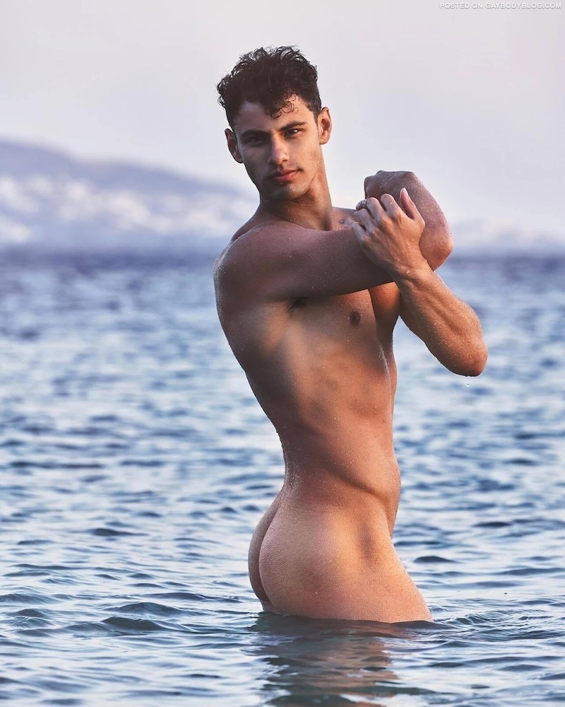 Gabriele Riccieri Butt 4