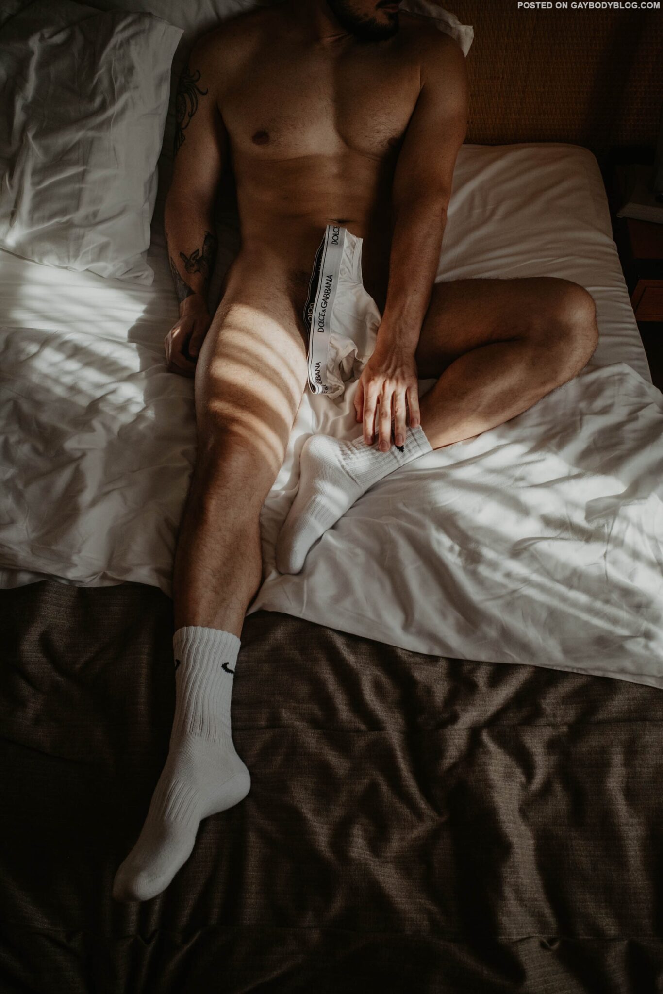 Maksim Kotic Naked 3