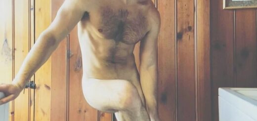 Sam Spade nude 7