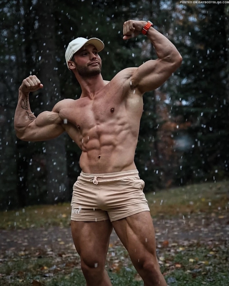 Gorgeous Bodybuilder 6