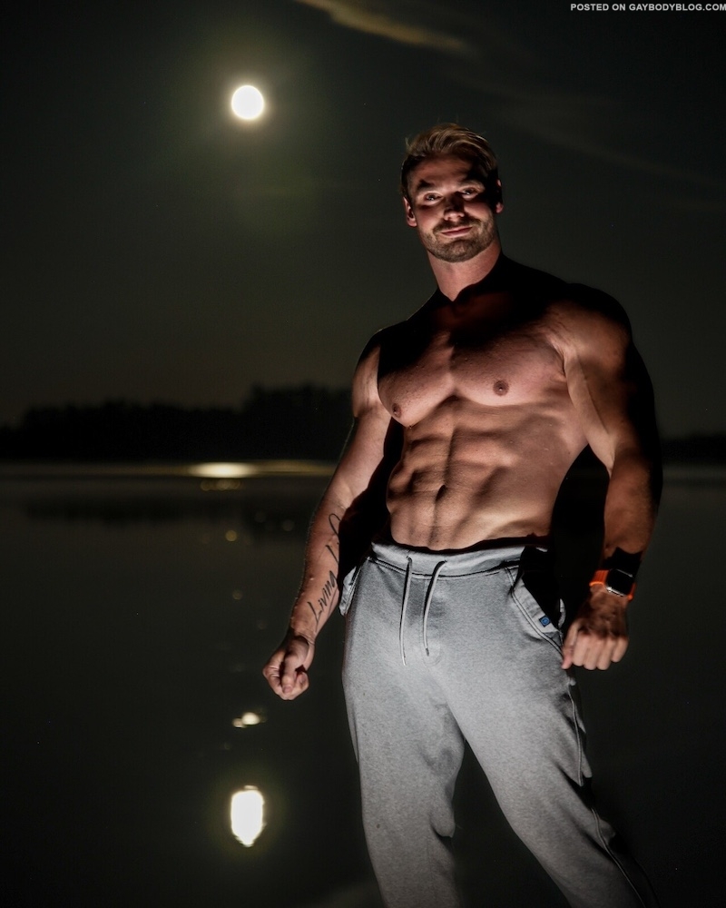 Gorgeous Bodybuilder 7