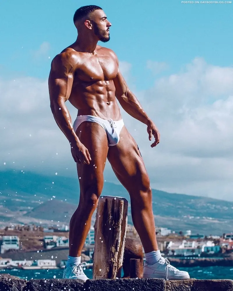 Huge Muscle Model Jotta Guerra 5