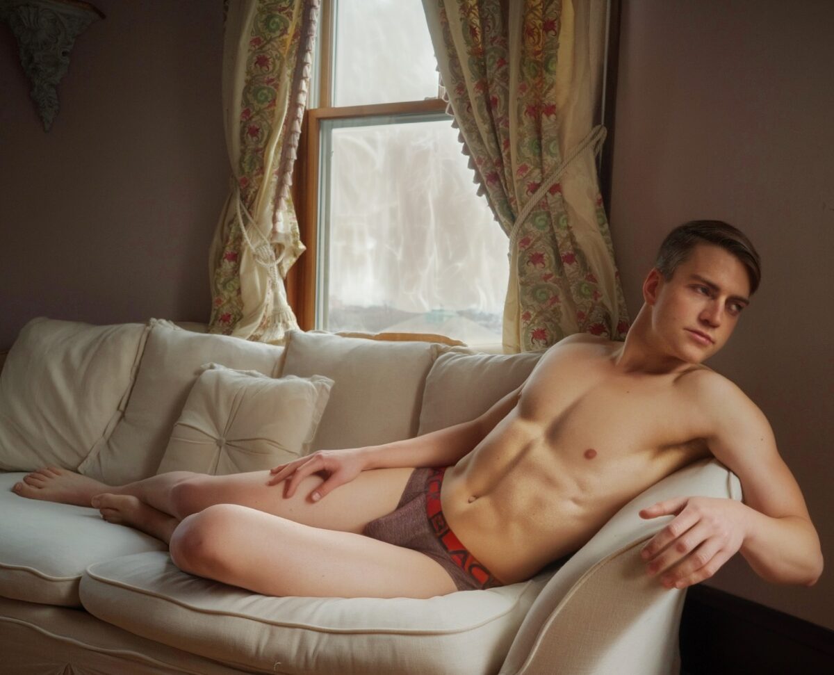 JonModelXXX Reclining Seduction