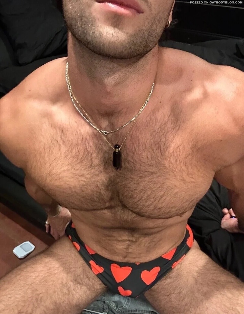 Most Gorgeous Guy Hunter McVey 6