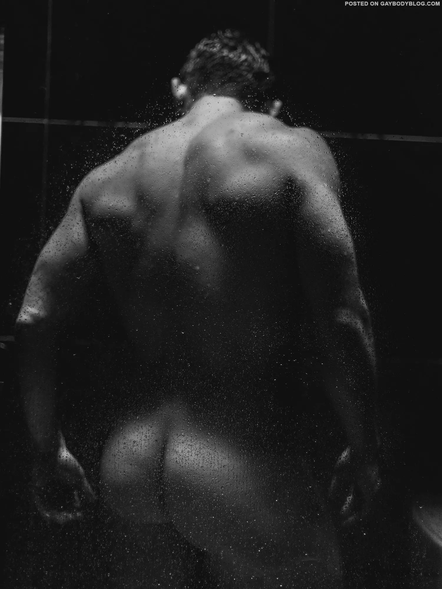 Muscle Man In The Shower 8