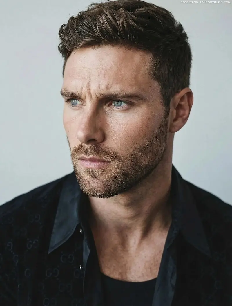 gorgeous British male model Thomas Lawson 1