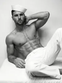 gorgeous British male model Thomas Lawson 4