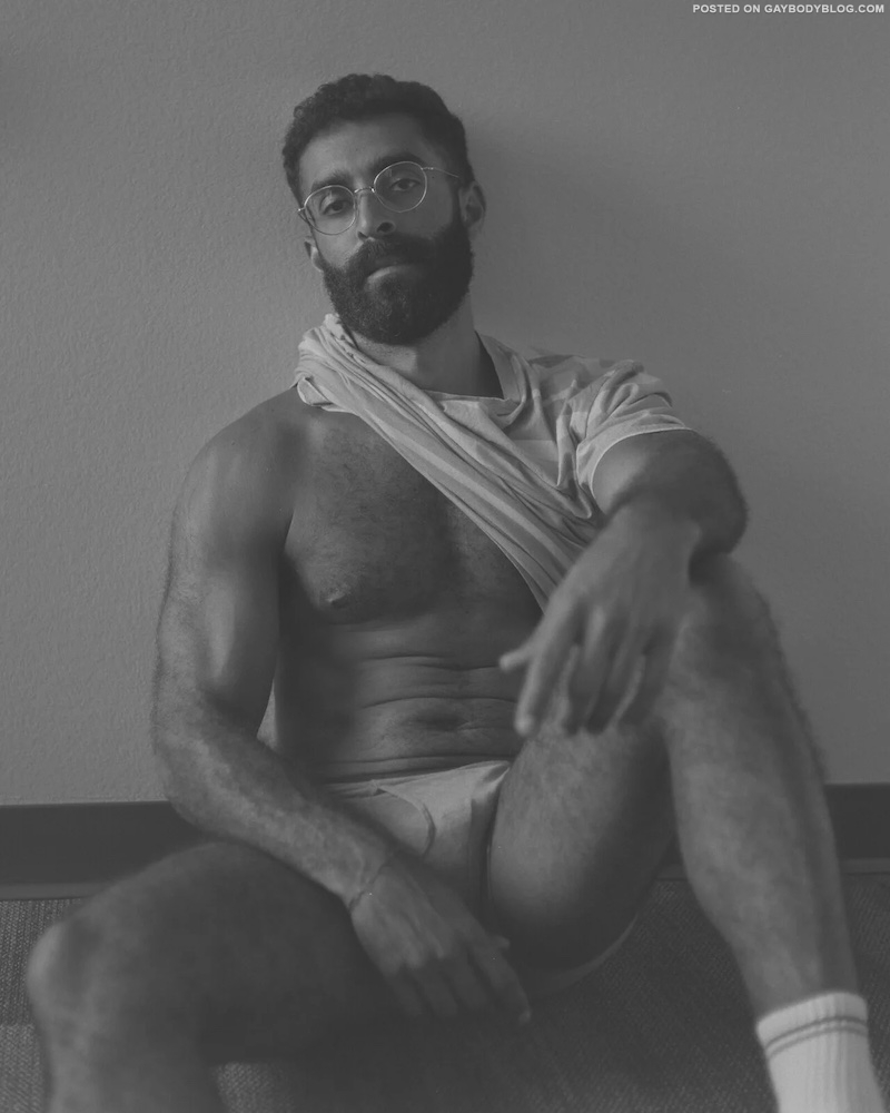 Bearded Hunk Model Taylor Stilson 6