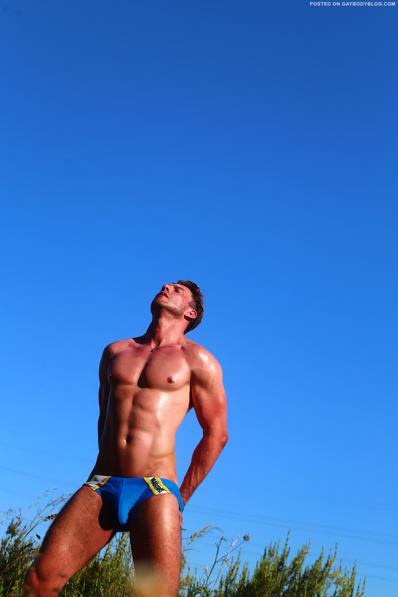 Huge Cock Bulge Ramiro Lozano 4