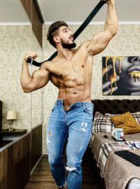Hung Muscle Cam Guy Dustiin Kent 2