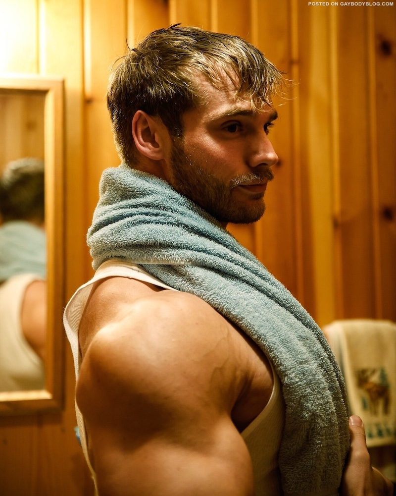 American Bodybuilder Daniel Peyer 1